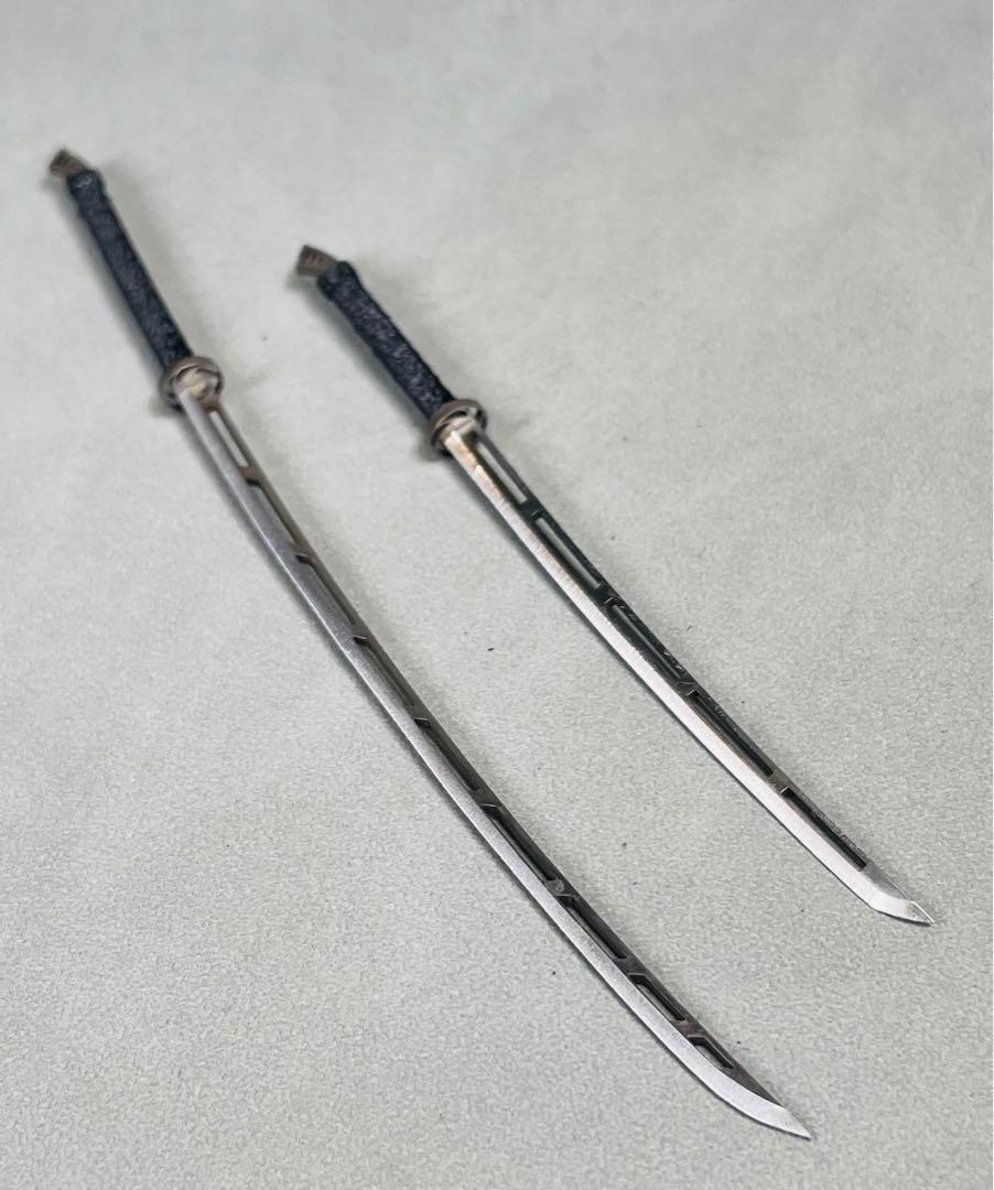 1/12フィギュア用 日本刀 武士刀 手作り 日輪刀 二刀流 2点 1/12フィギュア用 日本刀 武士刀 手作り 日輪刀 二刀流 2点