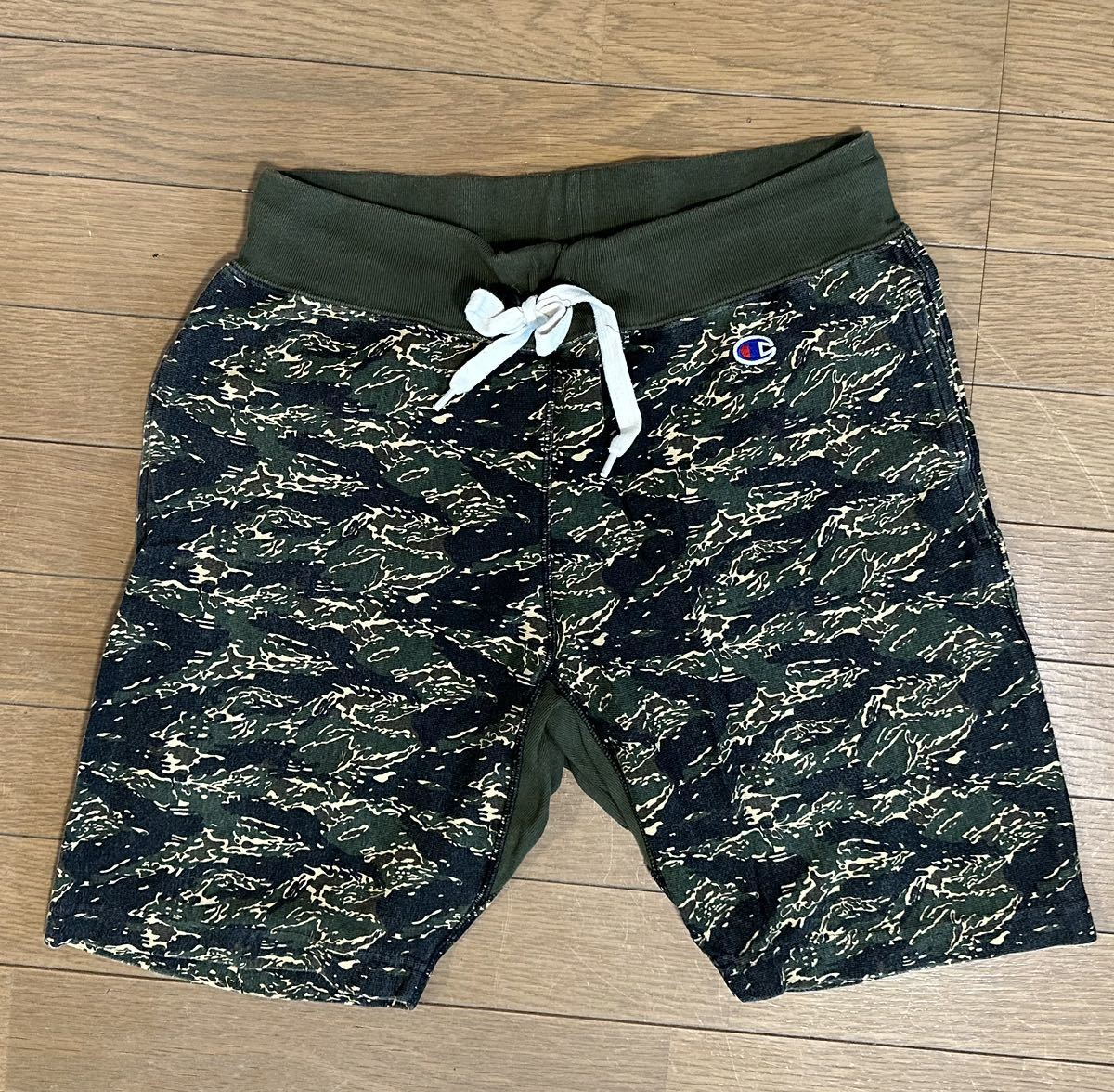 Champion REVERSE WEAVE チャンピオン ハーフ パンツ ボトムス 短パン ハーパン イージー 半ズボン 綿100% カーキ系 カモフラ 総柄 Sの画像2