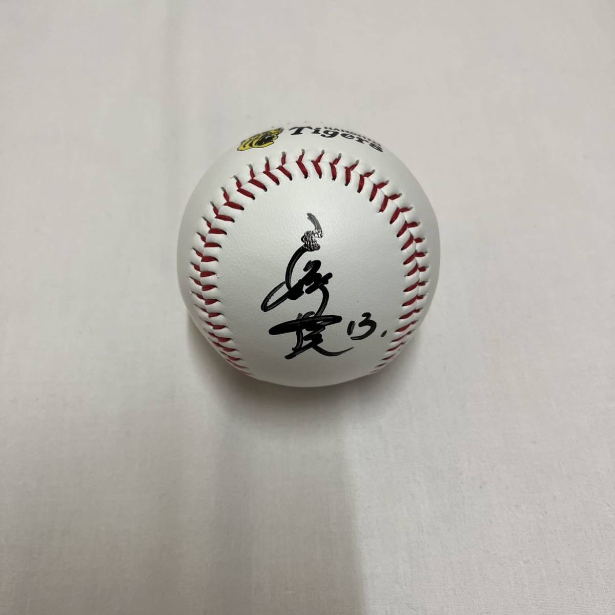 Yahoo!オークション - 阪神タイガース 岩崎優 直筆サインボール Yahoo!オークション - 阪神タイガース 岩崎優 直筆サインボール