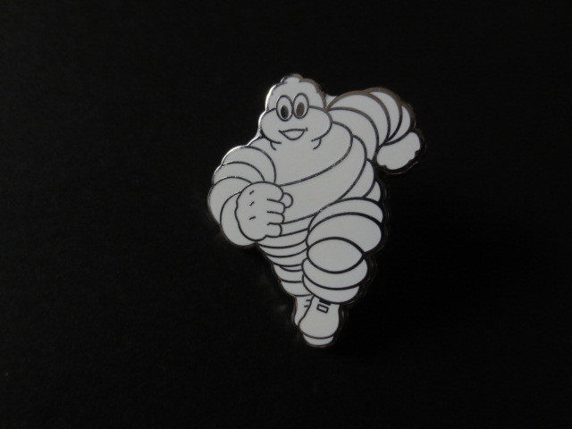  Michelin * viva n dam Britain made pin badge *BIBENDUM* French blue *BIB* Michelin guide *eso Boy ..* France car 