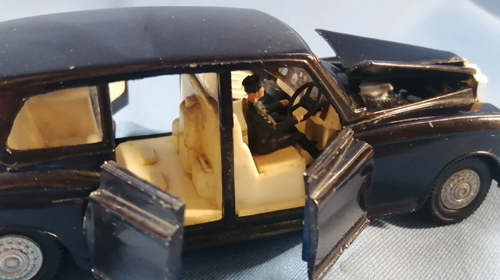 ■DINKY TOYS　ROLLS ROYCE PHANTOM V■イギリス製　ドア、ボンネット開閉、運転手付き■_画像5