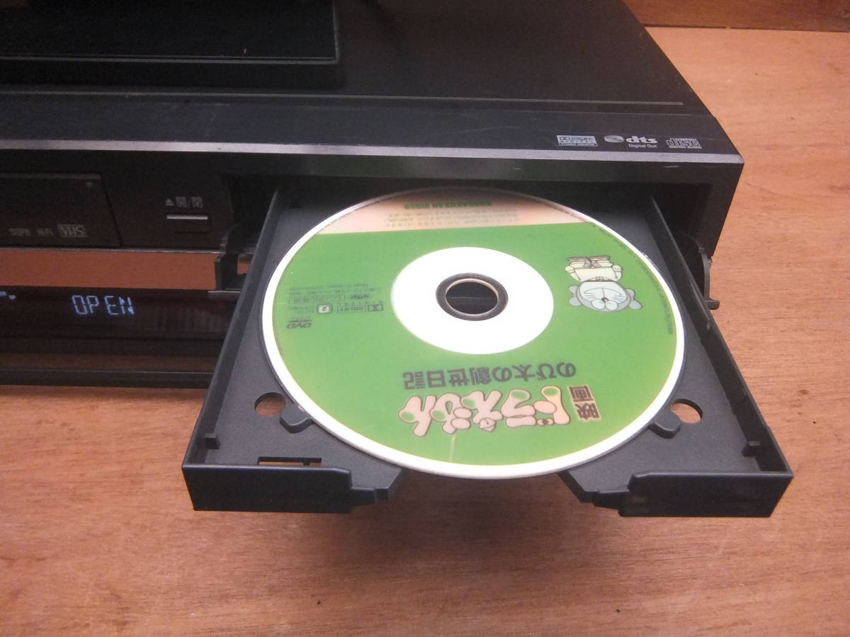 【VHS/DVD/HDD】TOSHIBA 東芝 VARDIA HDD/VHS/DVD 一体型HDD&DVDビデオレコーダーブラディア RD-W301 HDD/VHS/DVD共に再生確認済み_画像9