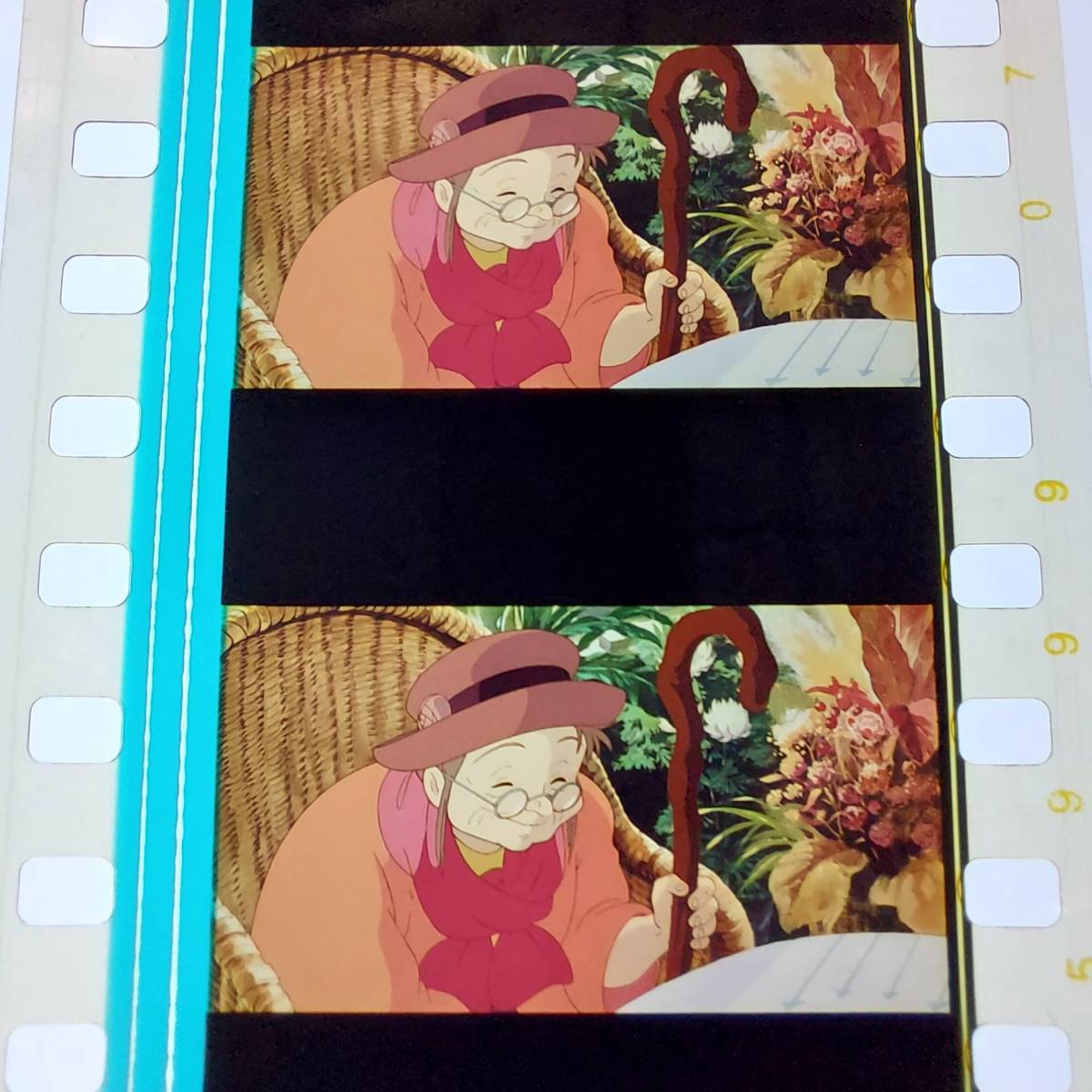 ◆魔女の宅急便◆35mm映画フィルム　6コマ【480】◆スタジオジブリ◆　[Kiki's Delivery Service][Studio Ghibli]_画像1