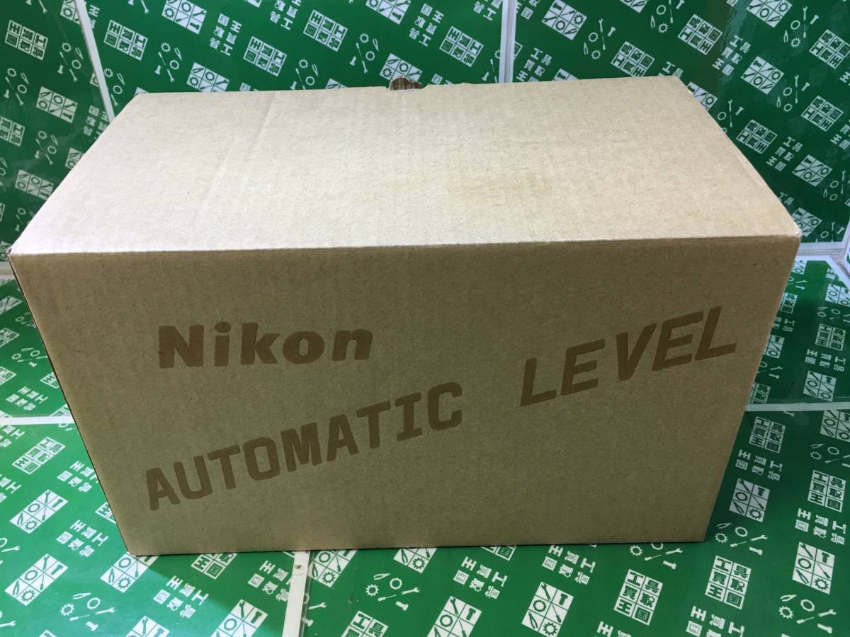 新品・未使用品】☆ニコン オートレベル倍率28倍 AP-8 ケース付 新品・未使用品】☆ニコン オートレベル倍率28倍 AP-8 ケース付