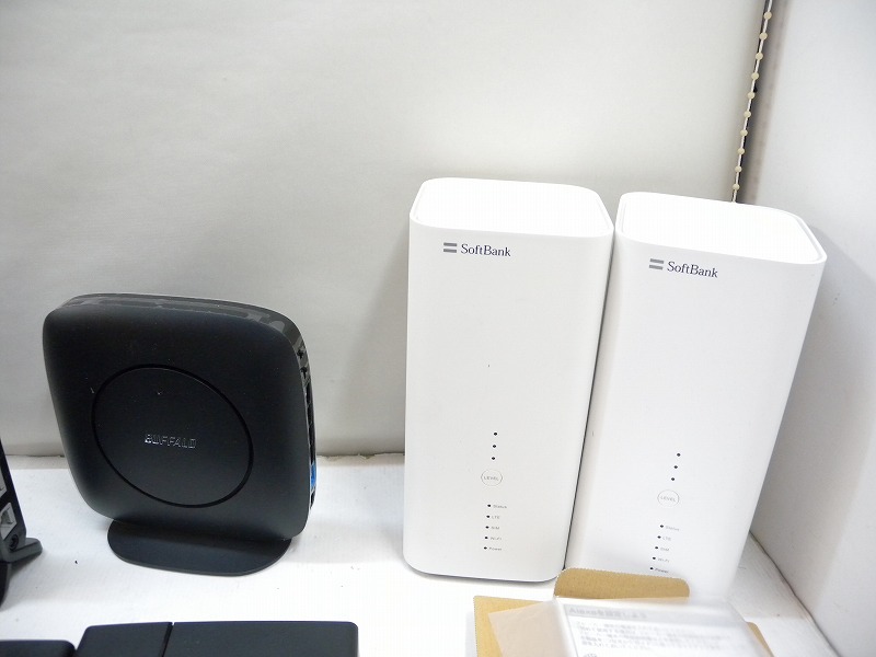 C5071★PCパーツ WiFiルーターなど パソコン周辺機器 関連商品一式セットまとめ売り 現状渡し【ジャンク】_画像2