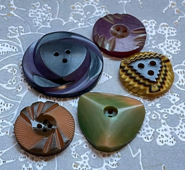  prompt decision button 5 piece φ17, 18, 20, 26mm resin plastic pattern material raw materials hand made parts France import Vintage 