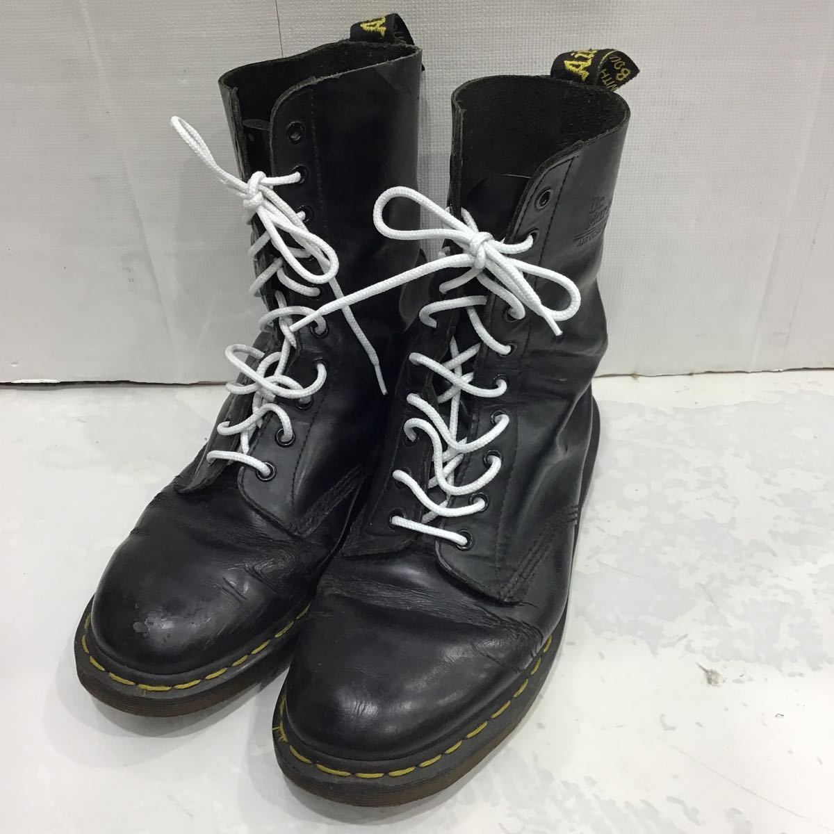 【Dr Martens ドクターマーチン 】1490 ブーツ US10 ブラック 10ホール シワ、スレあり。 レザー　2402oki_画像1