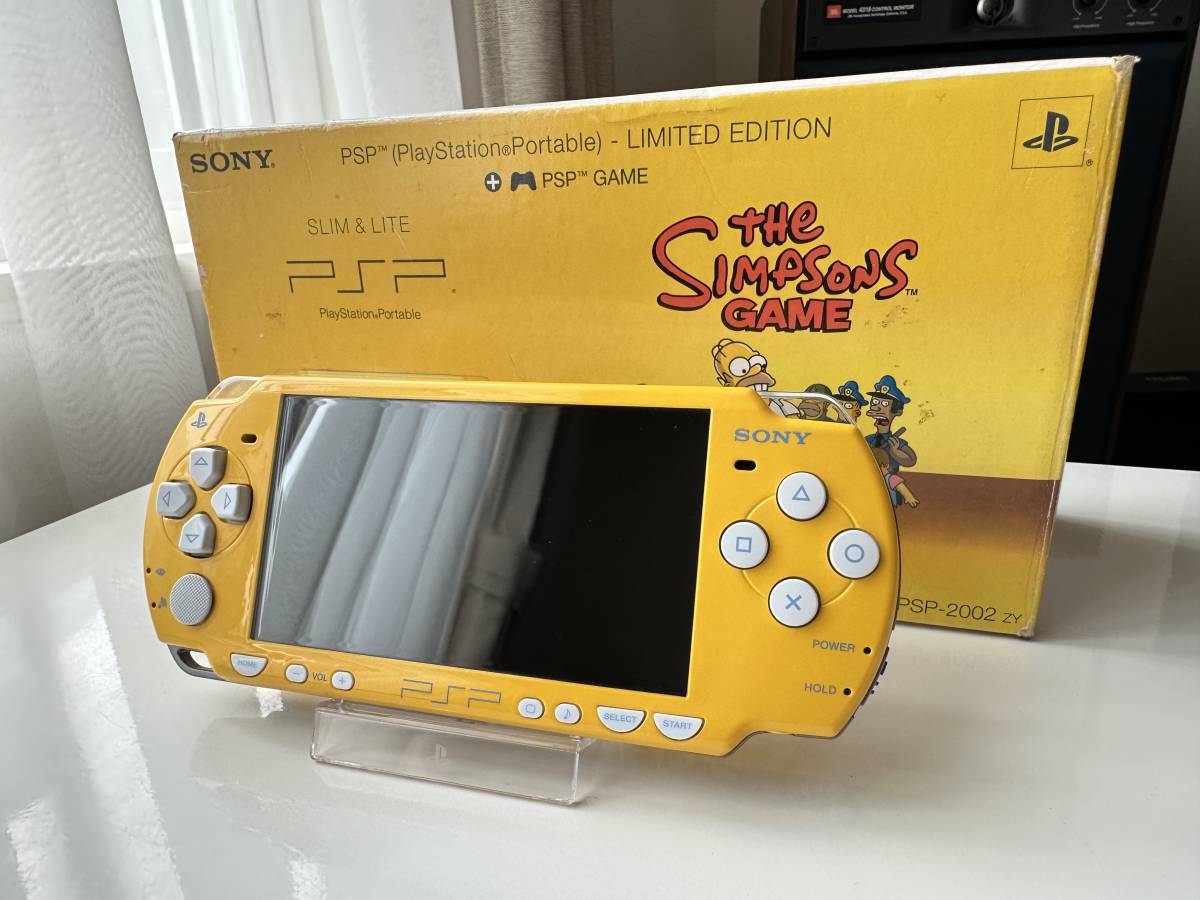 24045円 国内未発売品 PSP2000 海外限定版シンプソンズ 24045円 国内未発売品 PSP2000 海外限定版シンプソンズ