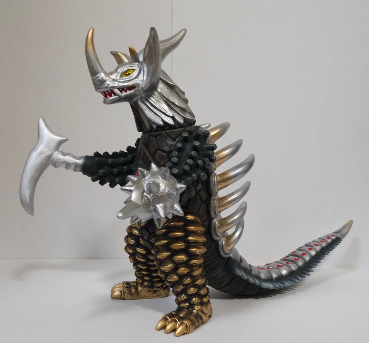 ウルトラ怪獣ソフビ　タイラント　改造リペイント完成品_画像5