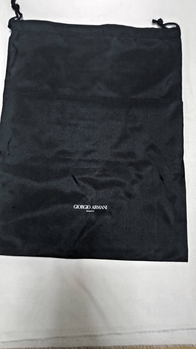 【新品】GIORGIO ARMANI ジョルジオ・アルマーニ ビューティー 化粧ポーチ 巾着袋 2枚セット_画像2