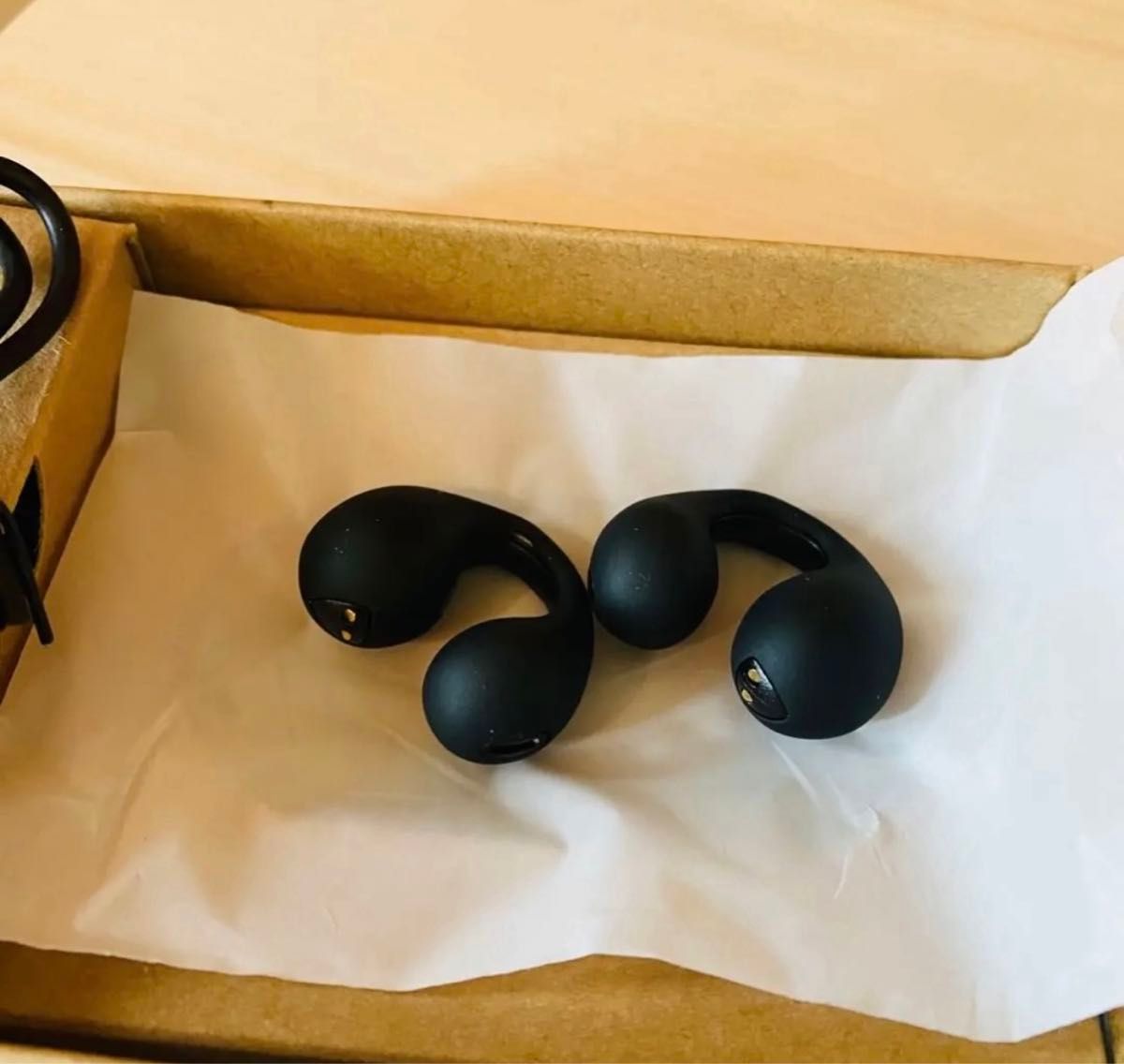 ambie風 アンビー風 AM-TW01 イヤホン ブラック BLACK|Yahoo ambie風 アンビー風 AM-TW01 イヤホン ブラック BLACK|Yahoo