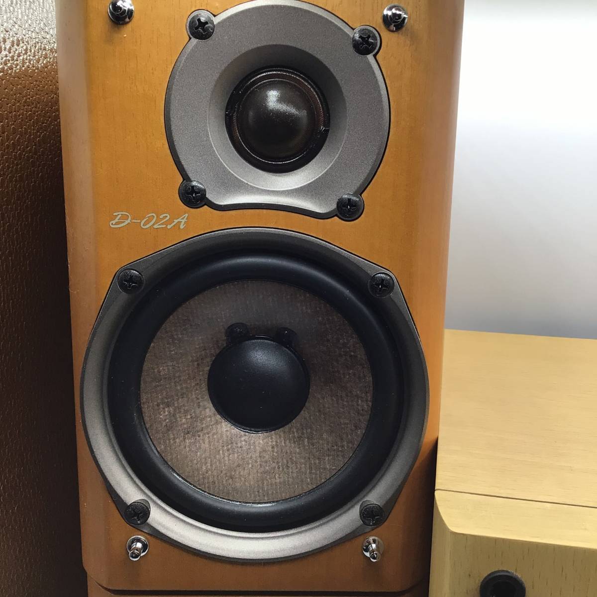 【9596-2】ONKYO/オンキョーD-02A 70W 5Ω/D-V77 70W　6Ω セット 2WAY スピーカー 動作未確認 ジャンク_画像3