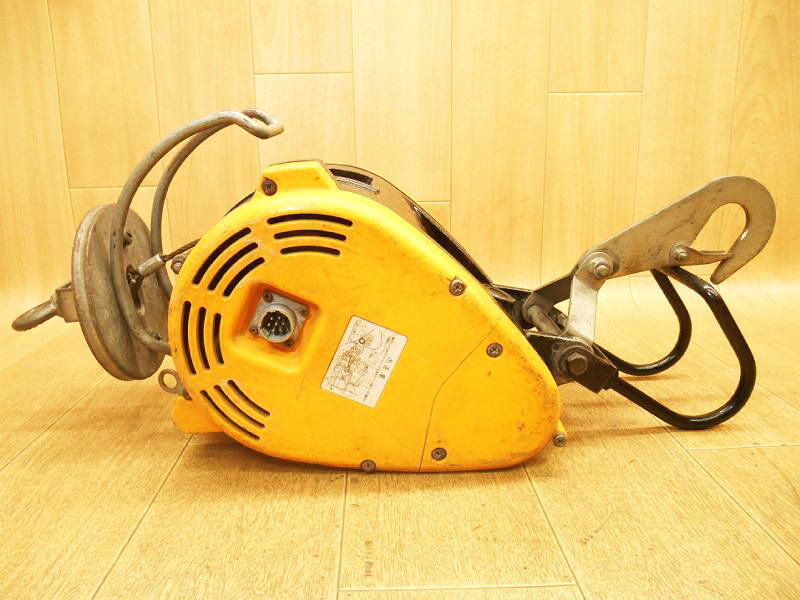 ［動画あり］ リョービ RYOBI ウインチ WI-61C 最大吊上荷重 60kg 電動ウインチ 巻き上げ 吊上げ 荷揚げ 捲揚機 ワイヤーロープ No3364_画像2