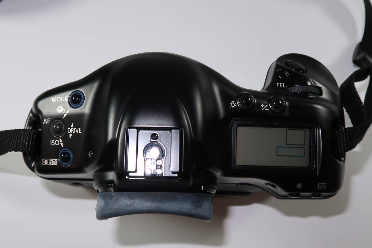 Canon　キャノン EOS-1V ボディ フィルムカメラ ジャンク_画像3