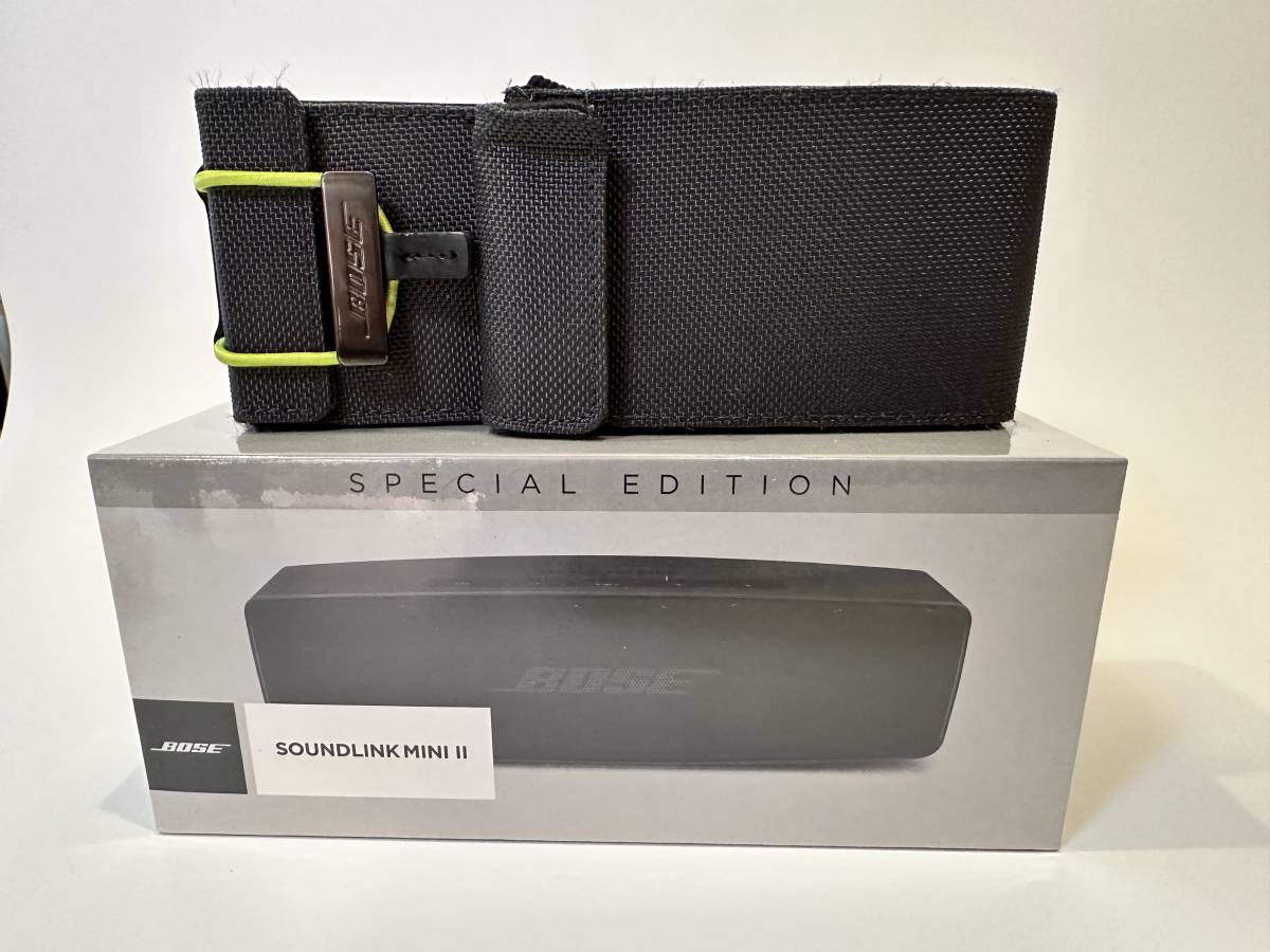 新品未開封 純正トラベルバッグ付 Bose Sound Link Mini II Special Edition トリプルブラックの画像1