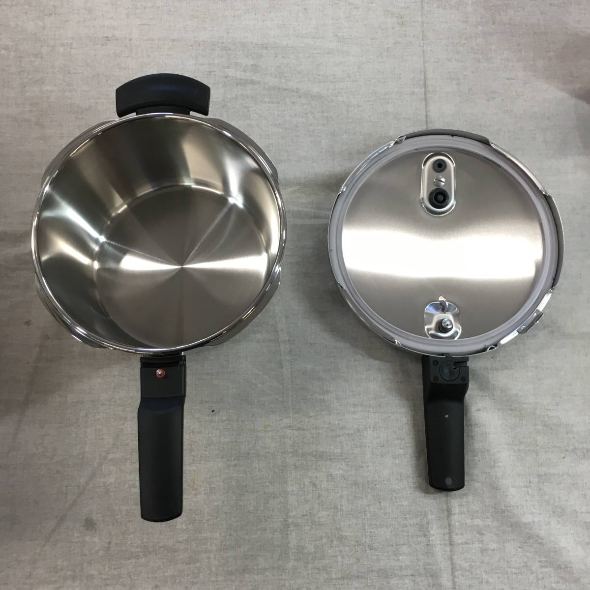 現状品 フィスラー (Fissler) 圧力鍋 ビタクイック プラス 4.5L_画像3