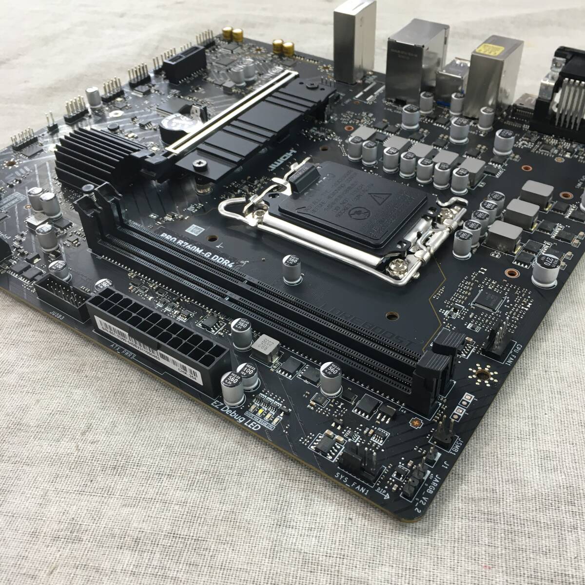 現状品 MSIマザーボード PRO B760M-G DDR4 第14/13/12世代CPU(LGA1700)対応 mATX 2xGen4 M.2 [Intel B760 搭載] MB5997_画像7