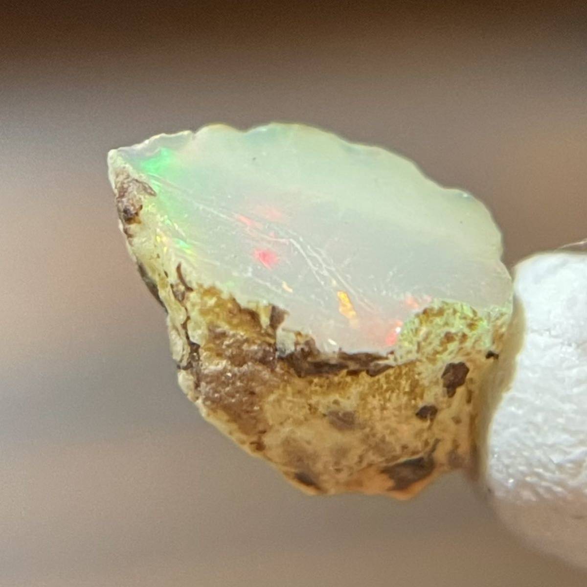 〔 オパール原石　ミニサイズ③ 〕 鉱物標本 エチオピア産 原石　オパール　opal 蛋白石　遊色　鉱物_画像3