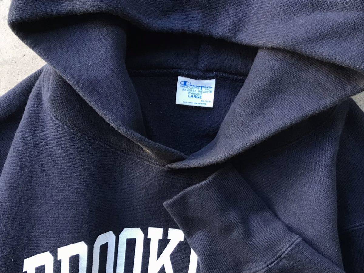 BEAMS別注 Champion [BROOKLYN] リバースウィーブ仕様 スウェットパーカー L メンズ REVERSE WEAVE ブルックリン トレーナー 紺 ネイビー_画像4