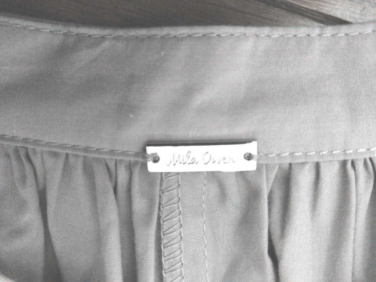 Mila Owen ミラオーウェン ゆったり幅 ロングブラウス 七分袖レディースフリーサイズ、未使用(試着してます、商品タグ無し)