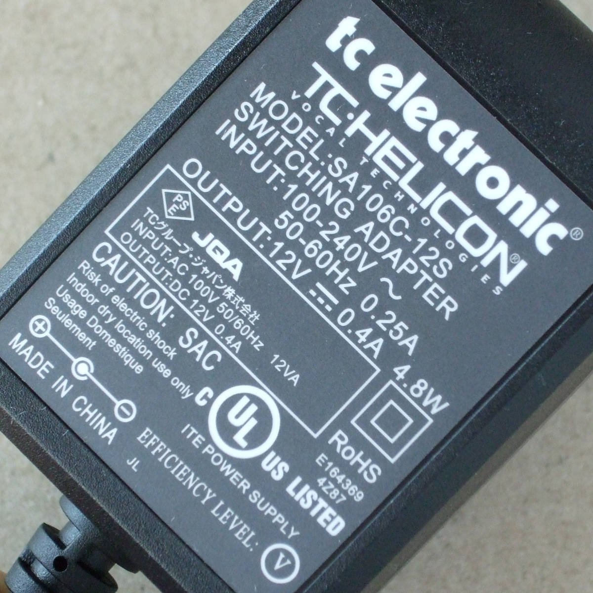 送料無料 tc electronic TC HELICON 純正 ACアダプター SA106C-12S センターマイナス 12V 12.0V 0.4A 400mA 4.8W ピン無し 5.5mm 2.1mm_画像3