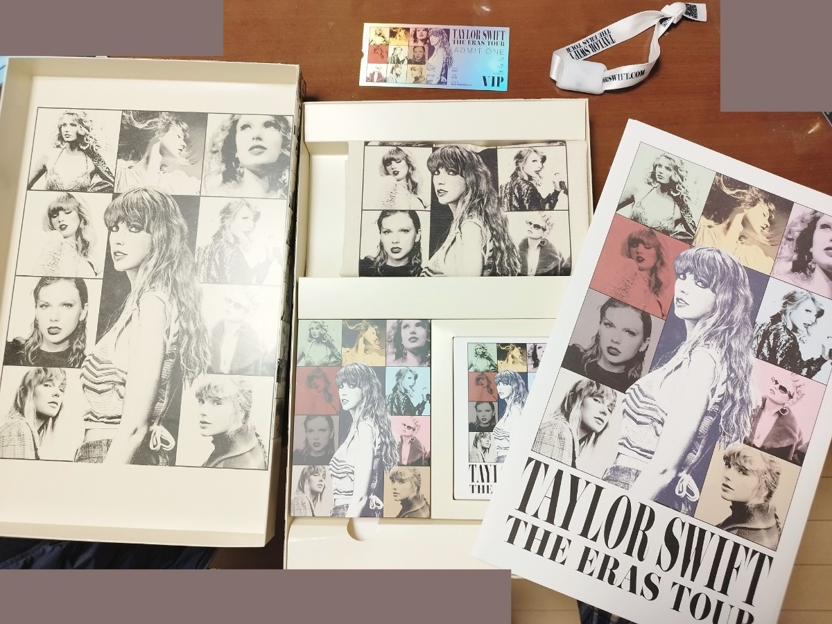 テーラースイフト Taylor Swift The Eras Tour 東京公演 VIPパッケージ リストバンドライト セット _画像1