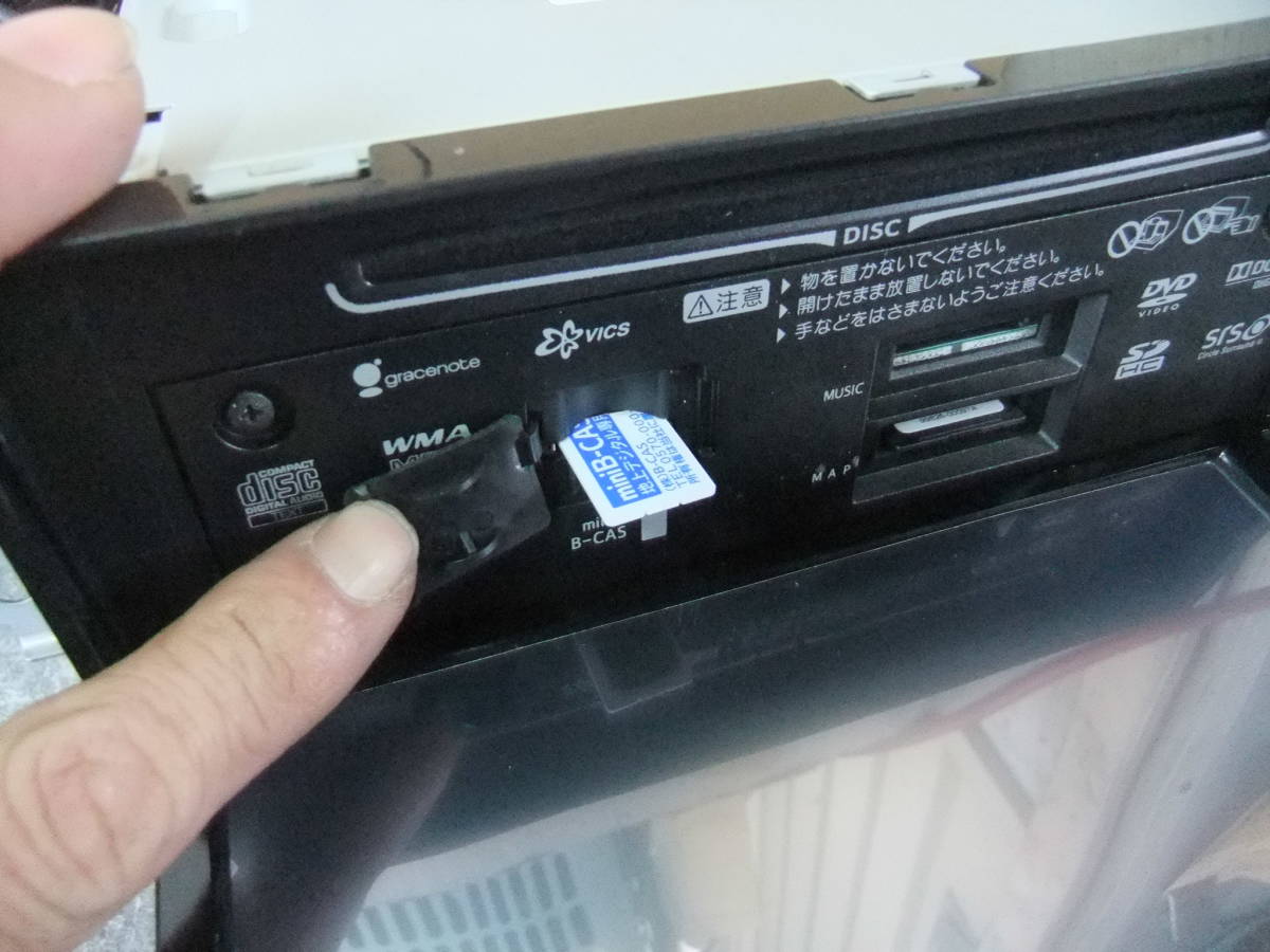 NHP10 アクアで使用 トヨタ 純正 メモリ－ナビ NSZT-W62G CD.DVD.Bluetooth.地デジ等 動作OK 即決！_画像7