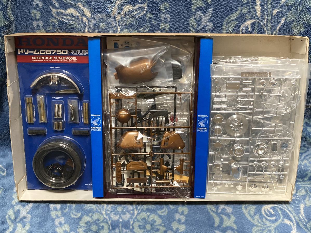  prompt decision Tamiya 1/6 Honda Dream CB750 FOUR not yet assembly small deer that time thing TAMIYA big scale rare out of print 