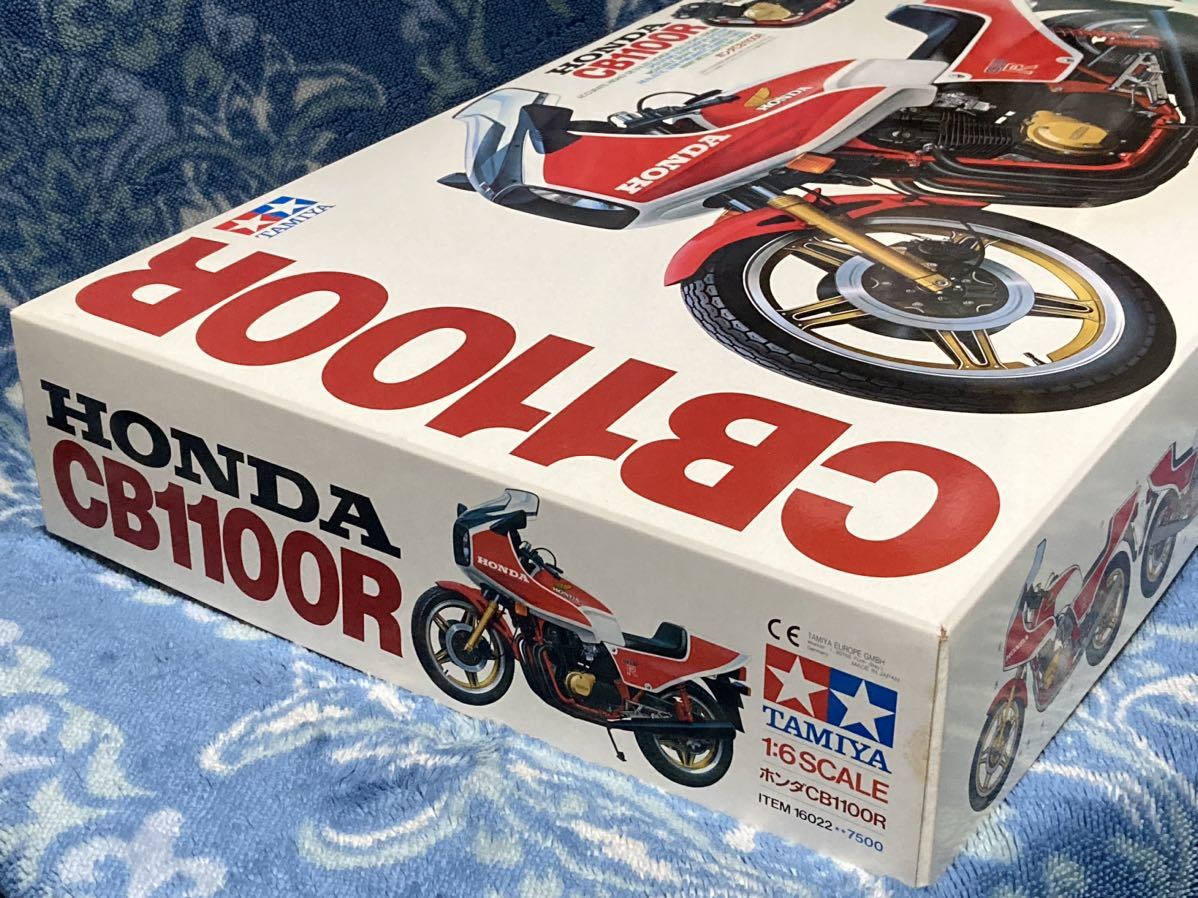 即決 タミヤ 1/6 ホンダ Honda CB1100R 未組立て 少難有り TAMIYA ビッグスケール 希少 絶版の画像7