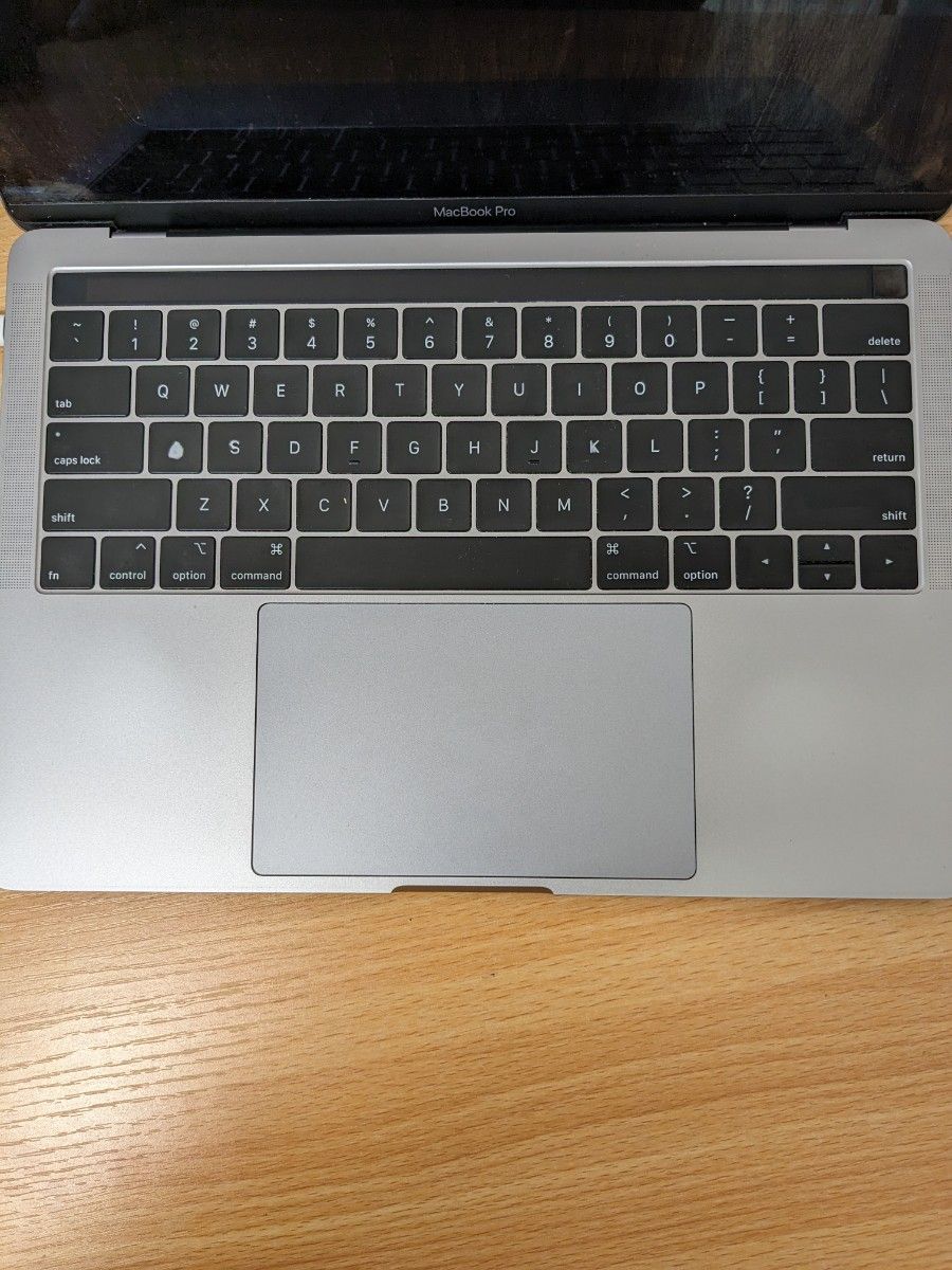 MacBook Pro13インチ,2019, Thunderbolt 3ポートx2