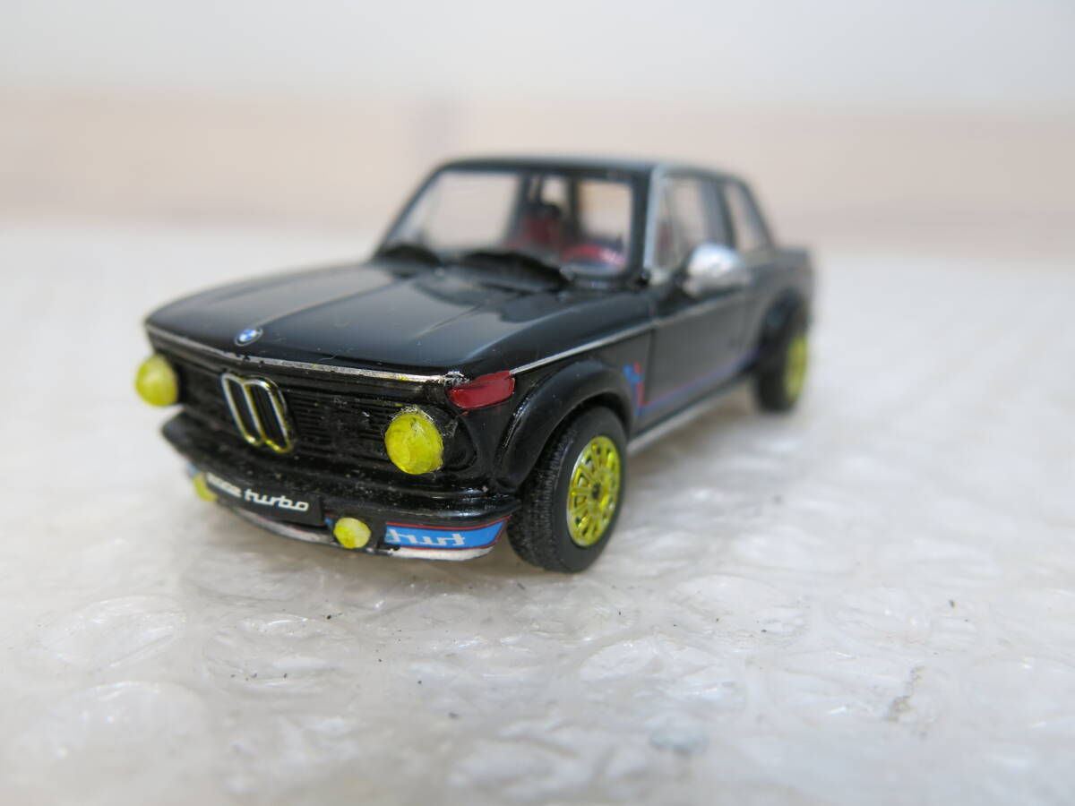 ② オートアート 1/43  BMW 2002 ターボ 黒の画像1