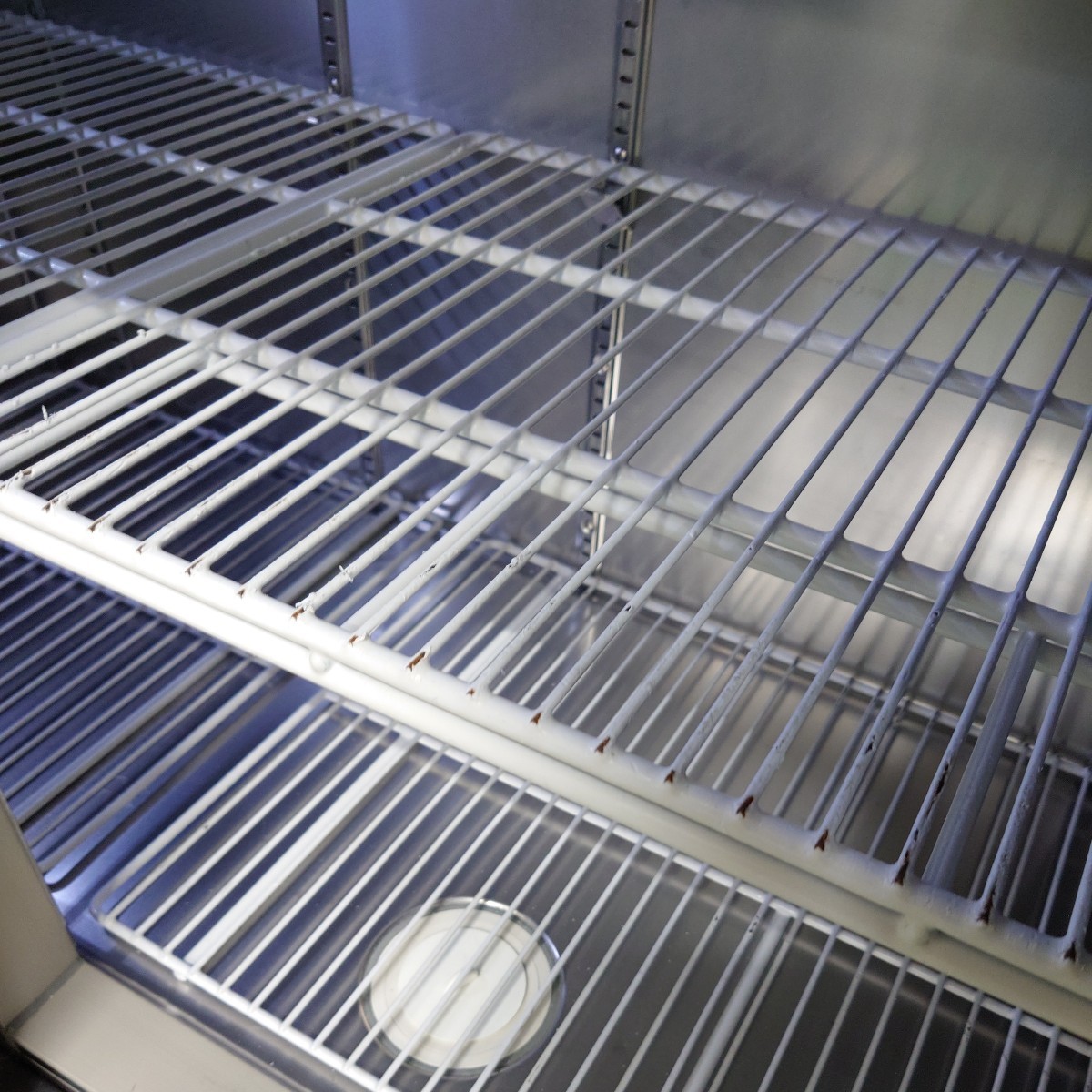 2021年製 パナソニック台下冷蔵庫・SUR-K1861SB・100V・W約180cm×D約60cm×H約85cm 中古厨房機器　厨房 業務用_画像10