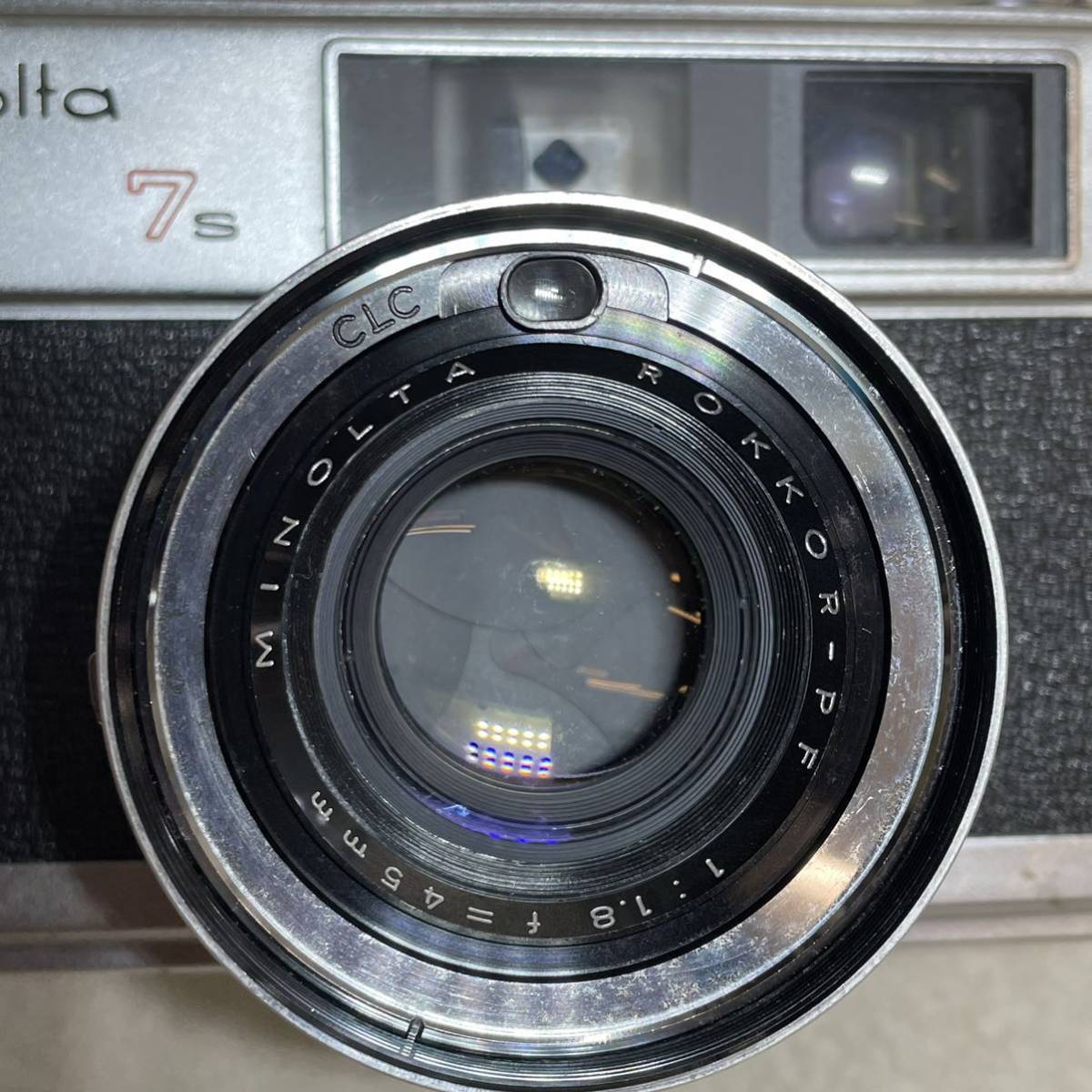 W3-2）MINOLTA HI-MATIC-7s フィルムカメラ レンジファインダー ROKKOR-PF 1:1.8 45mm （123）_画像2