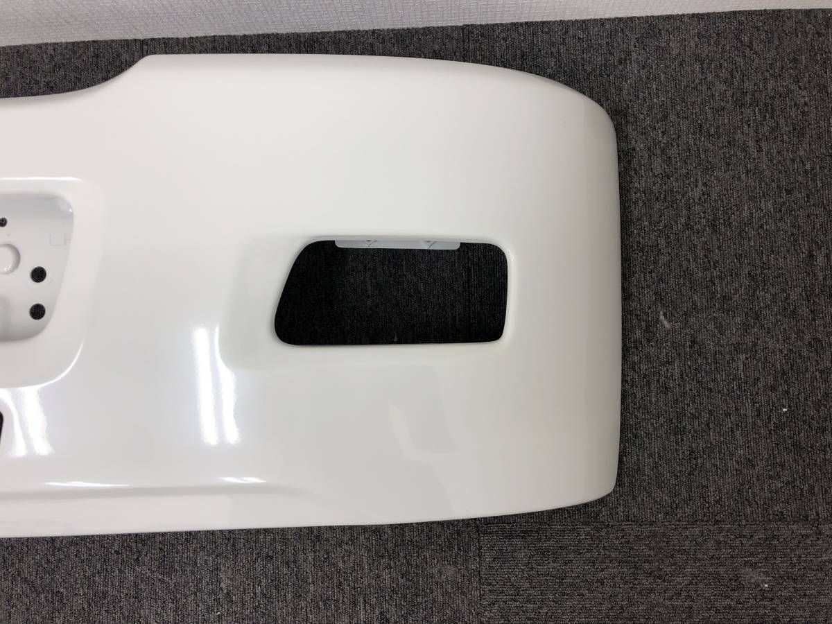  Isuzu Forward original front bumper white width approximately 2240mm truck 