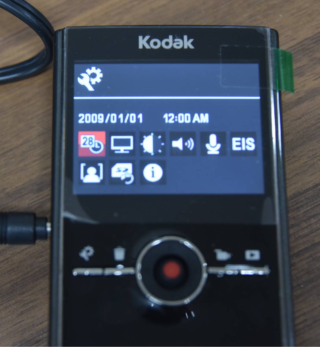 EY2-13 現状品 動作確認済 Kodak コダック ポケットビデオカメラ Zi8 ハイビジョン画質 ブラック | ビデオカメラ 保管品_画像8