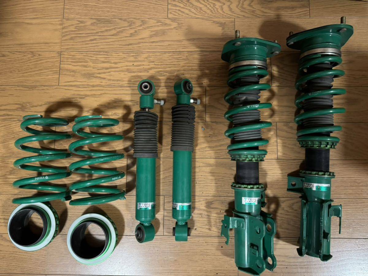 60 ハリアー ZSU60W ZSU65W ASU60W ASU65W TEIN FLEX Ｚ　車高調 _画像1