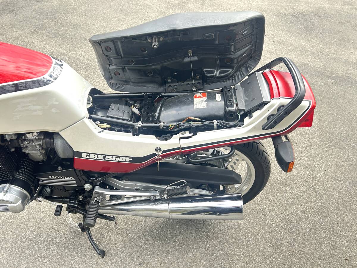 ☆CBX550F☆HONDA旧車☆1型赤白カラー 車体綺麗タイヤ程度上 ブレーキ正常作動確認済 ホンダ CBX400F ノーマルカラーの画像9