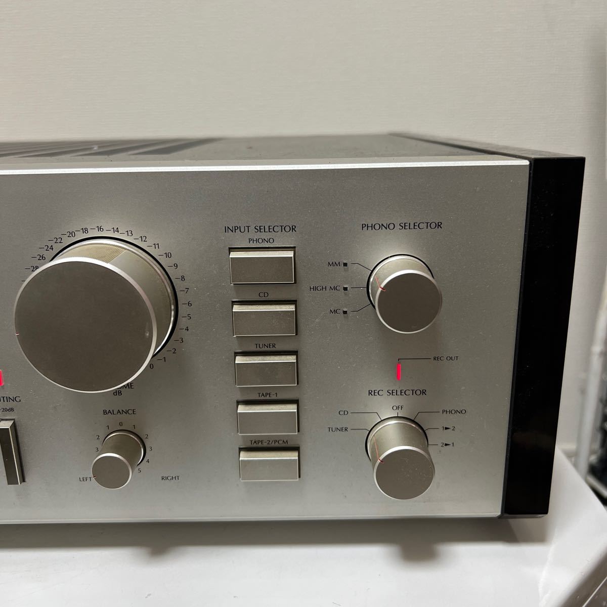 Sansui サンスイ AU-D607X プリメインアンプ 通電確認済み 現状品_画像4