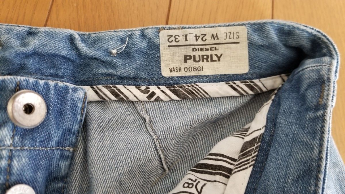 未使用  DIESEL ディーゼル レディスジーンズロールアップペインター PURLY  デニム