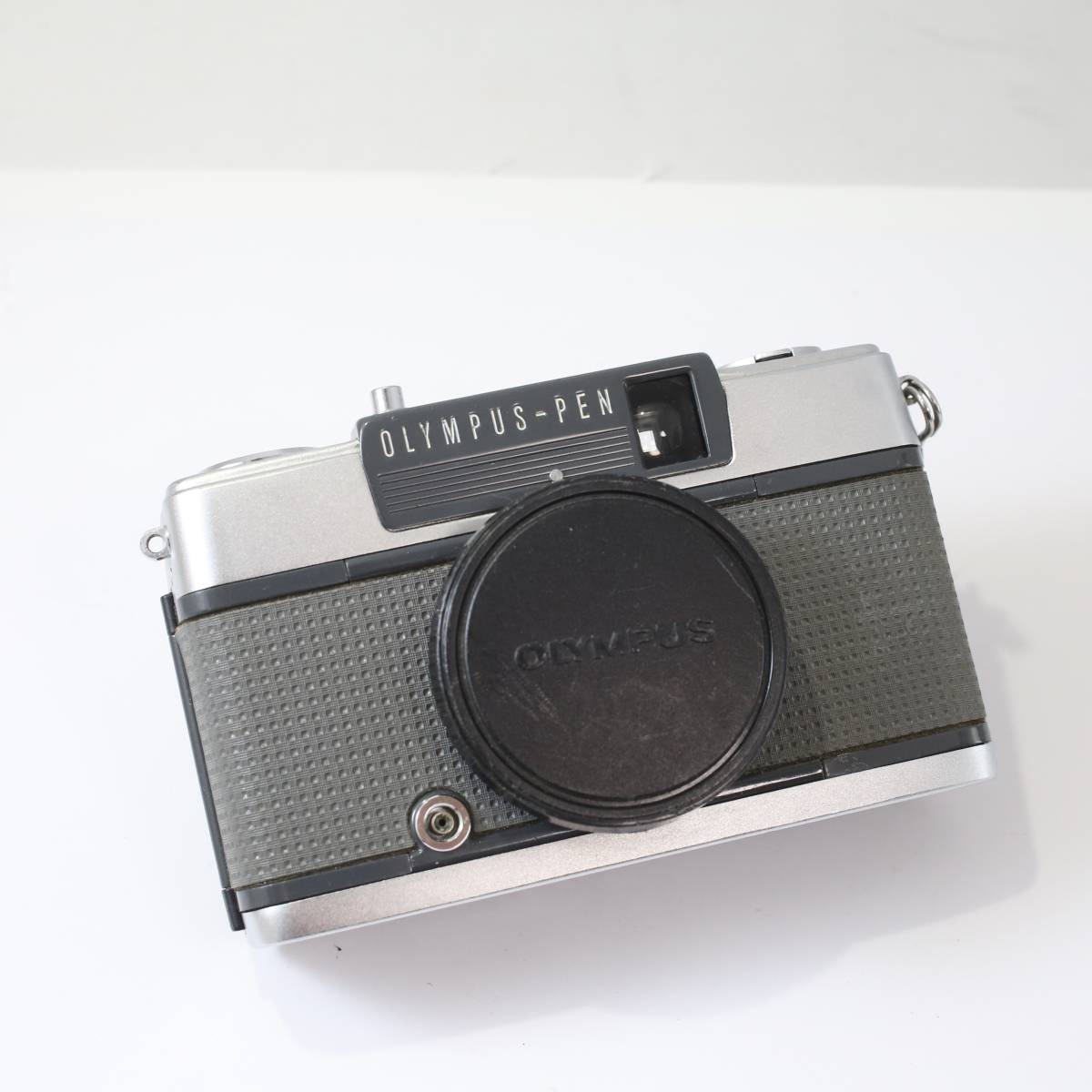 【良品】オリンパス OLYMPUS PEN EE-2 D.Zuiko 28mm F3.5 レンズキャップ付き フィルムカメラ (同梱OK)S583_画像10