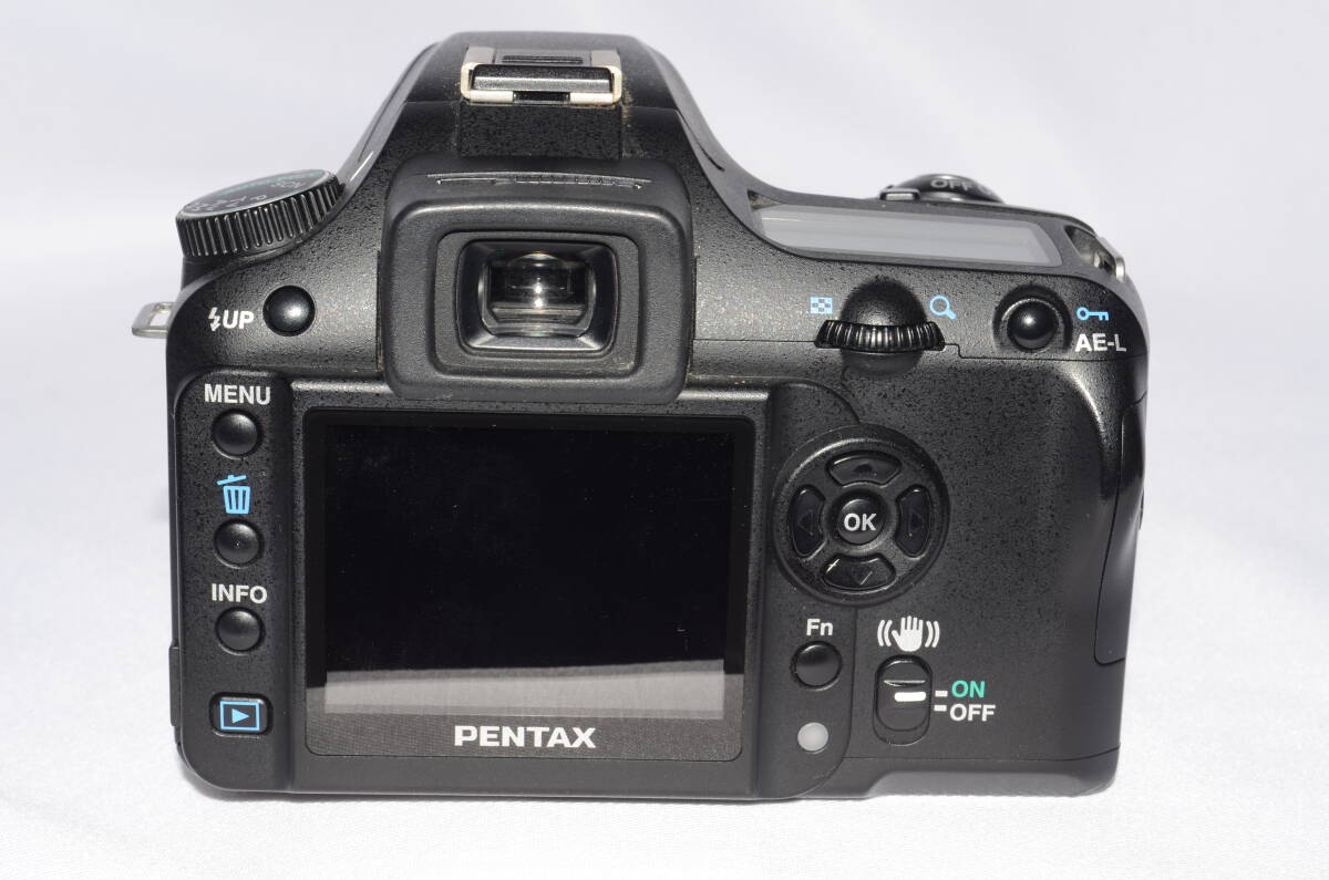【難あり】PENTAX(ペンタックス) K100D ボディ デジタル一眼レフカメラ_画像3
