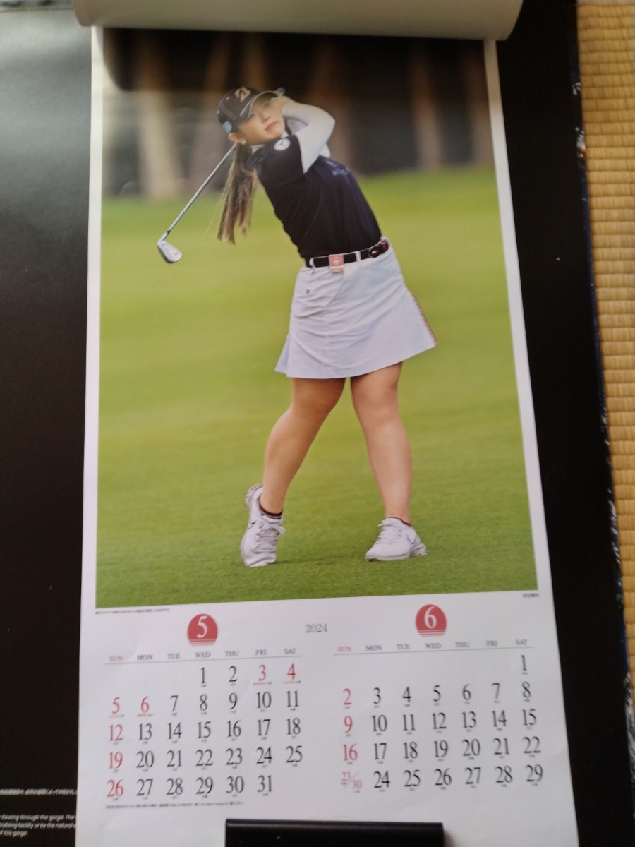 2024 女子プロ ゴルフ 壁掛けカレンダー 大里桃子 吉田優利 三ヶ島かな_画像3