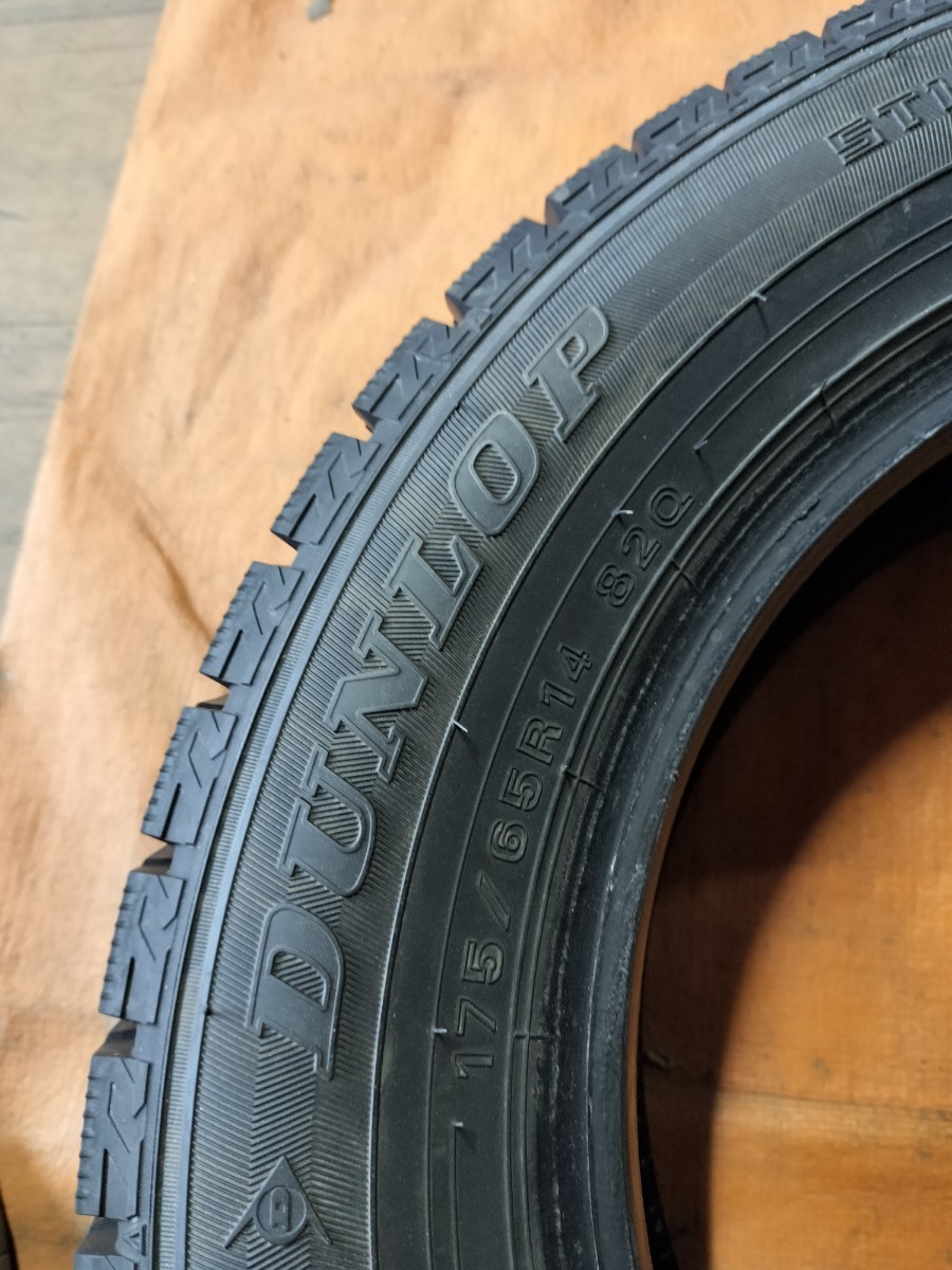 【G0202】DUNLOP WINTERMAXX WM02 175/65R14 スタッドレスタイヤ3本のみ_画像3