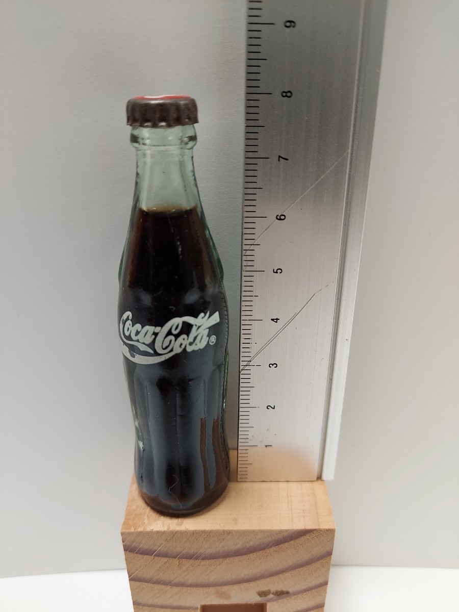 ミニチュア　コカ・コーラ瓶、ミニチュアボトル、昭和レトロ　Coca-Cola　1本_画像1