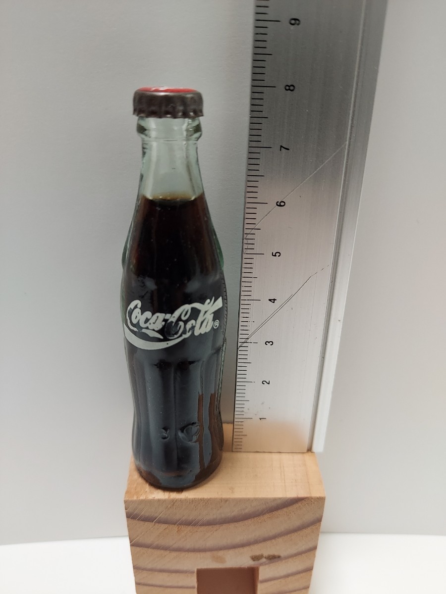 ミニチュア　コカ・コーラ瓶、ミニチュアボトル、昭和レトロ　Coca-Cola　1本_画像4