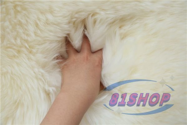 81SHOP」極美品☆天然 ムートン ラグ リビング/ベッドルーム 6P 81SHOP」極美品☆天然 ムートン ラグ リビング/ベッドルーム 6P