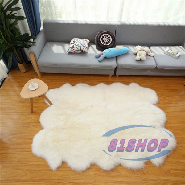 81SHOP」極美品☆天然 ムートン ラグ リビング/ベッドルーム 6P 81SHOP」極美品☆天然 ムートン ラグ リビング/ベッドルーム 6P
