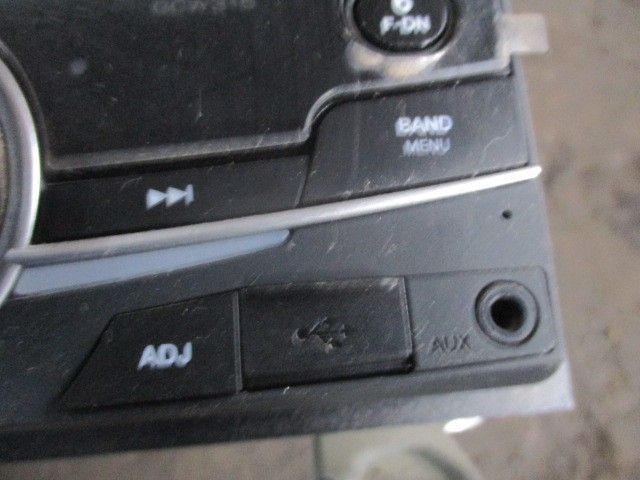  Suzuki DA17W Every Car Audio deck CD GCW315