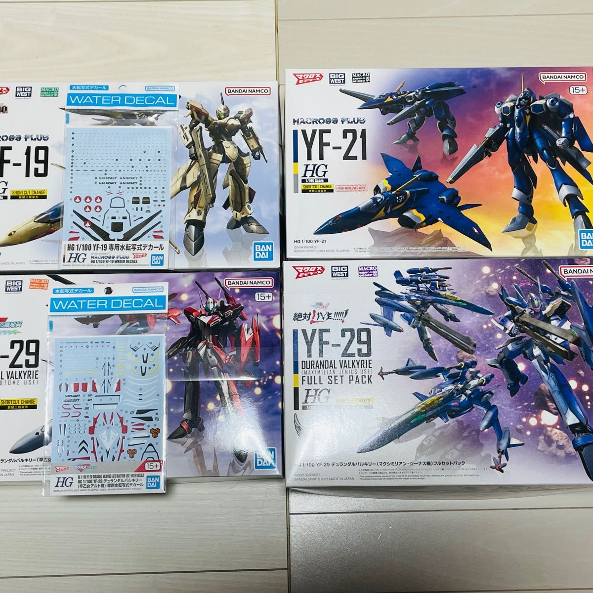 未組立 HG 1/100 YF-19 YF-21 YF-29 デュランダルバルキリー 早乙女アルト機 マクシミリアン機 デカール