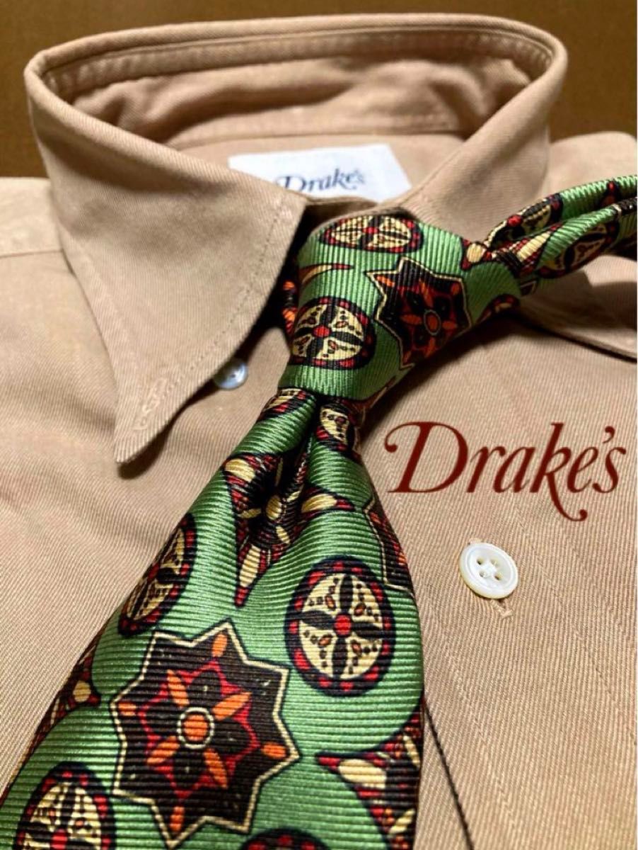 Drake's／ドレイクス／BEAMS F別注／ツイルボタンダウンシャツ／カーキ／ベージュ